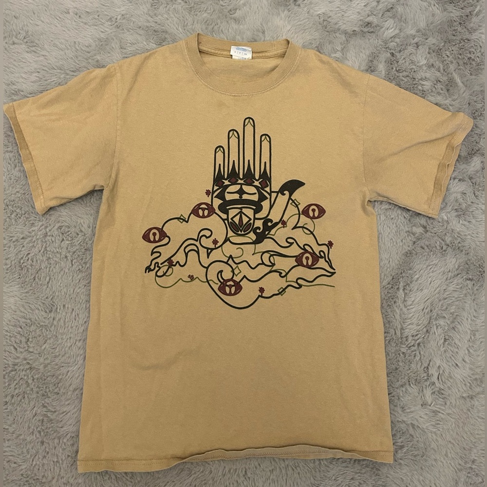 Tee shirt